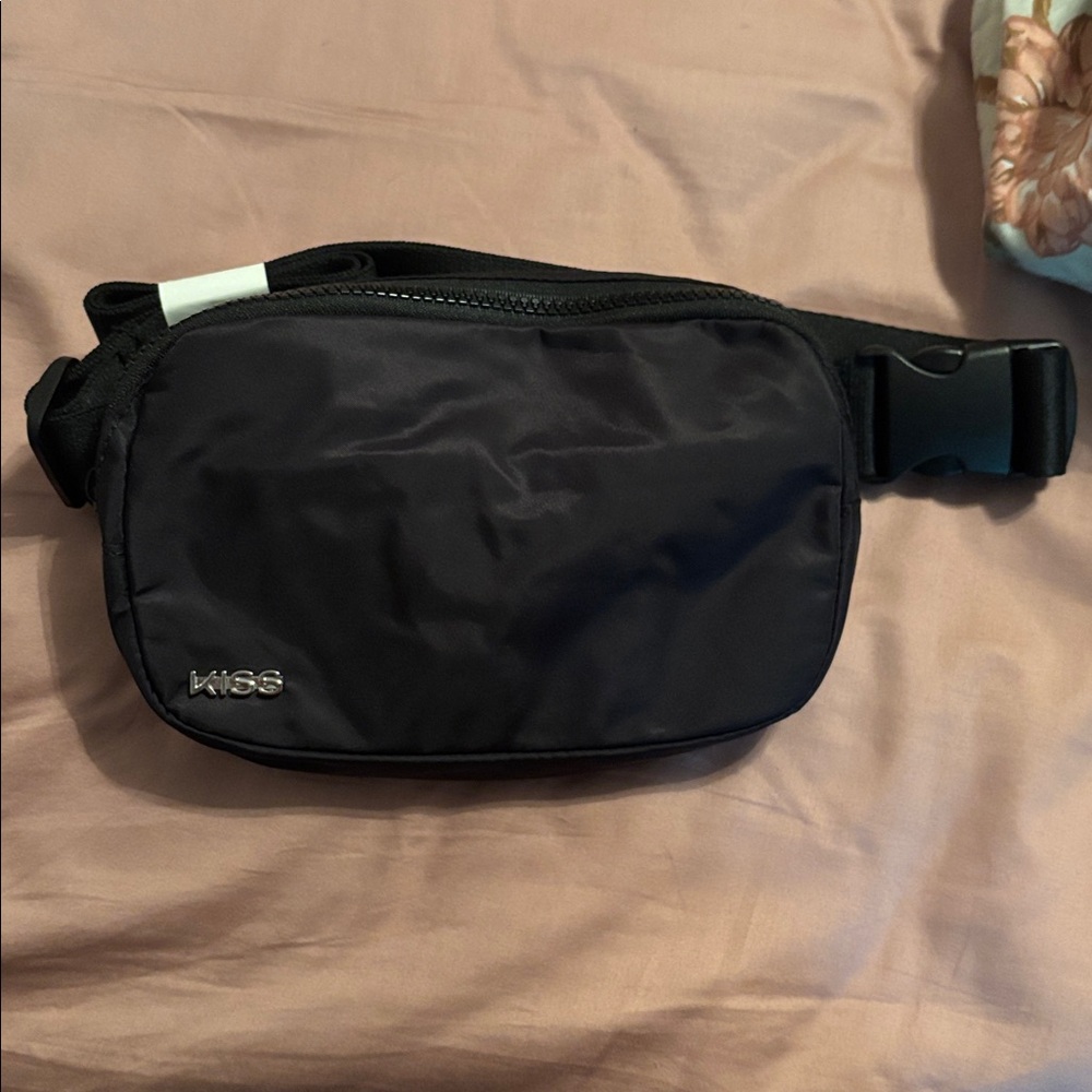 Kiss black Fanny pack